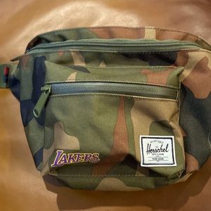 Herschel Fanny Pack